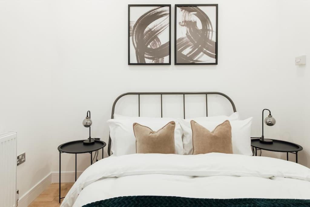 Stylish 2 Bedroom Flat In Ilford, London Luaran gambar